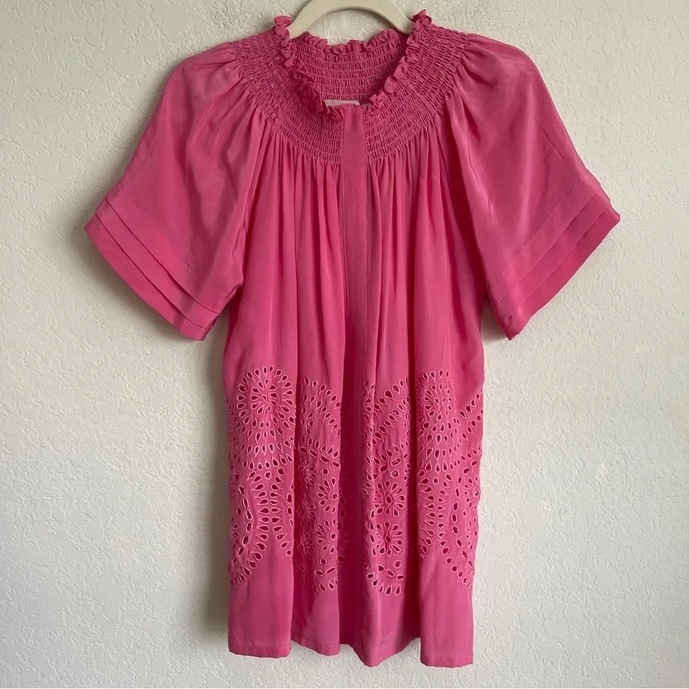 Rungolee‎ Silk Pink Eyelet Short Sleeve Blouse smocked top